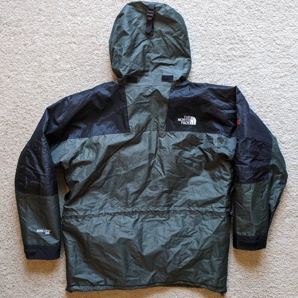 The North Face Summit Series Gore-Tex XCR Jacket - Picture 4 of 8
